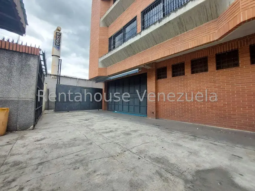 Comercial (Edificio) en Venta en Guarenas, Miranda - 12