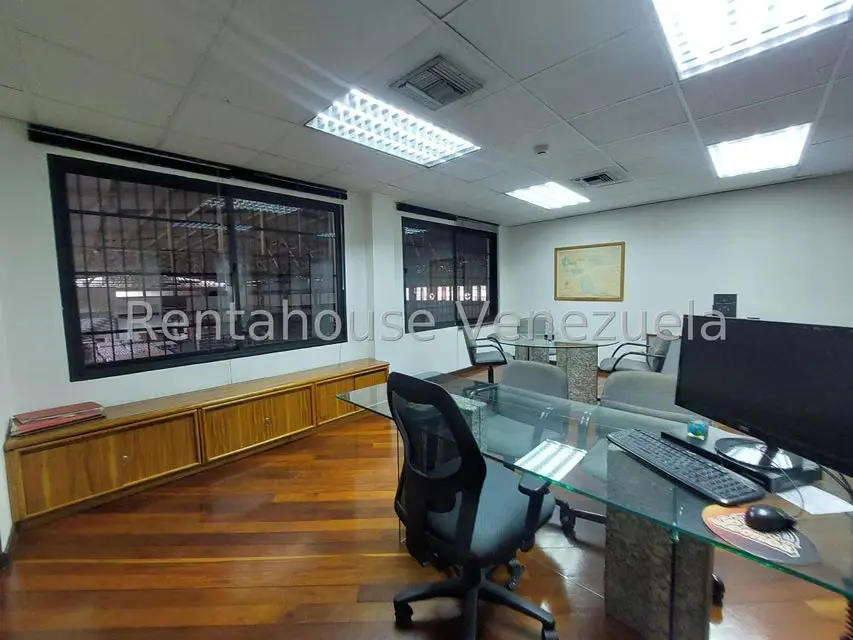 Comercial (Edificio) en Venta en Guarenas, Miranda - 31