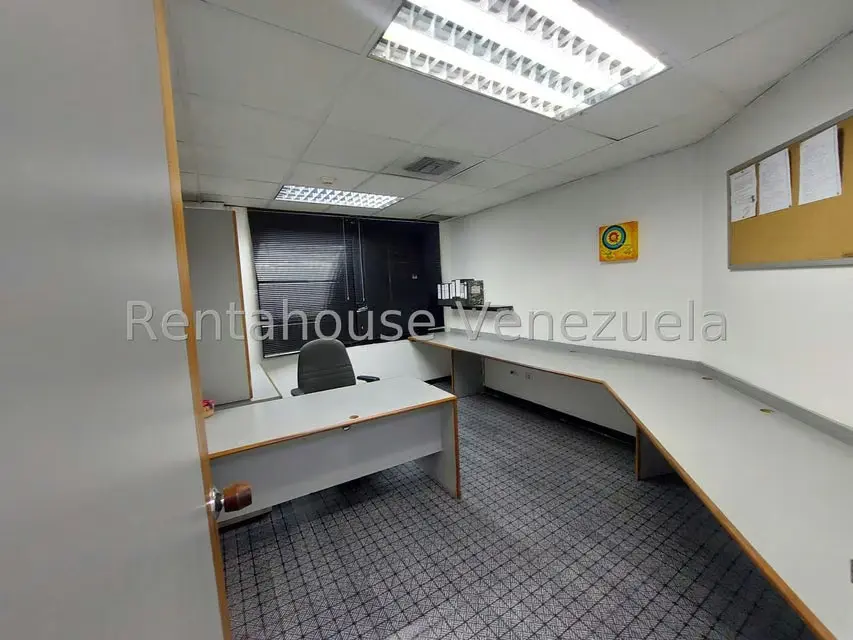 Comercial (Edificio) en Venta en Guarenas, Miranda - 39