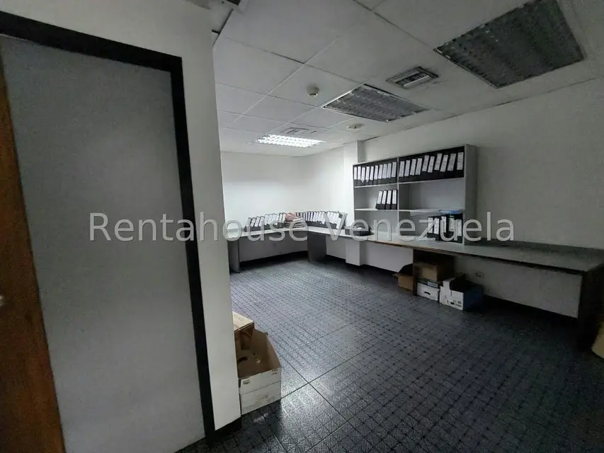 Comercial (Edificio) en Venta en Guarenas, Miranda - 42