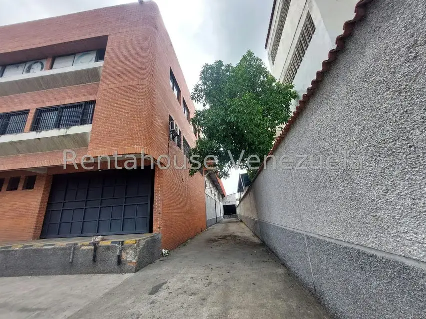 Comercial (Edificio) en Venta en Guarenas, Miranda - 10