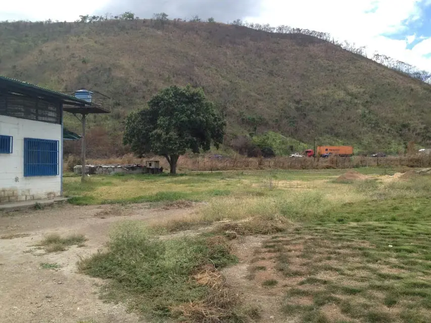 Terreno (Comercial) en Venta en El Manantial, Aragua - 42