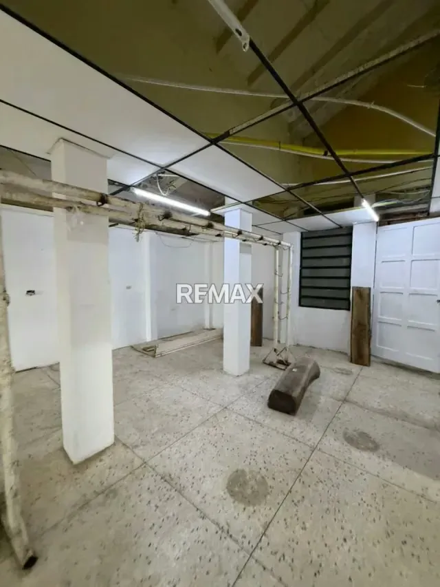 Local comercial en Venta Dr. Portillo con Av. 12 - 5