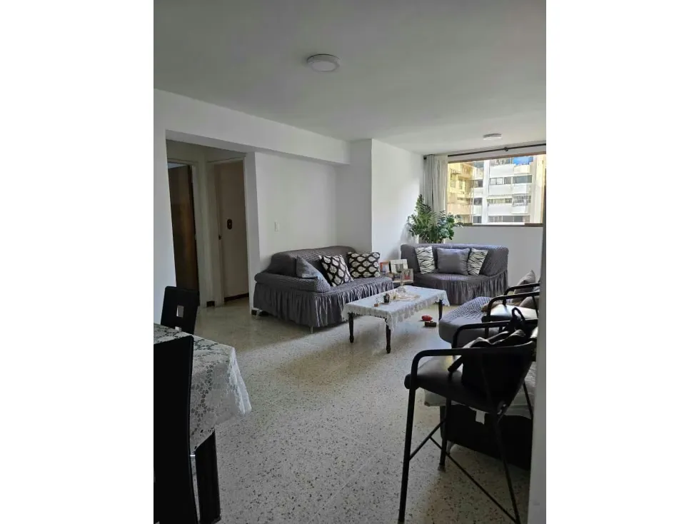 En venta apartamento 98m2 Chacao 2746