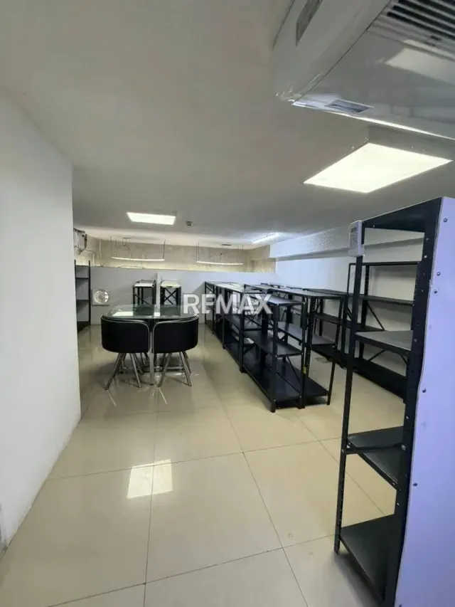 En Venta Local Comercial Freemarket 44 mtrs2 Fachada principal - 3
