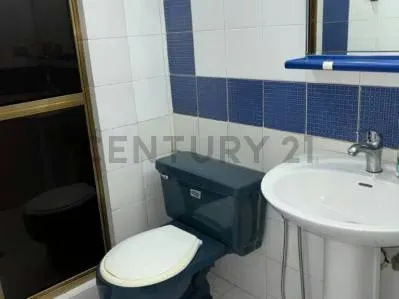 En Alquiler, acogedor apartamento en el Edificio Colina Plaza. - 8