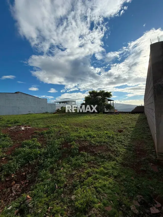 Terreno Plano en venta ¡Conjunto privado las Trinitarias! La Castellana - 9