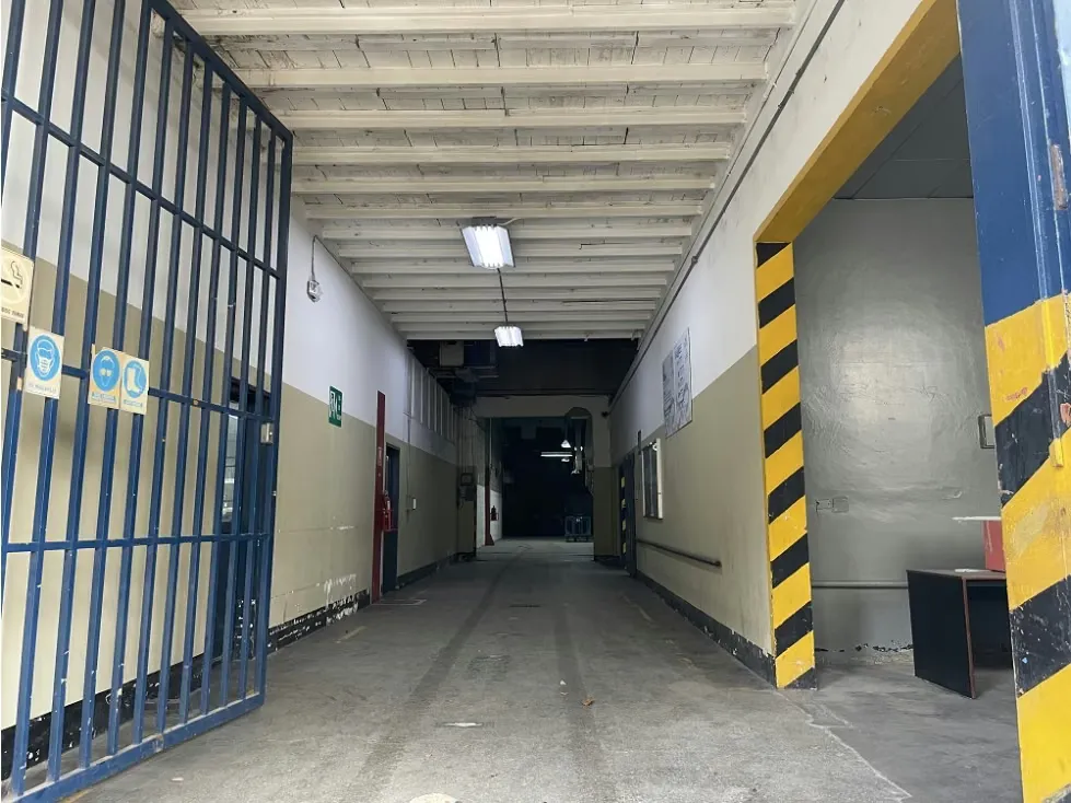 Alquilo 3 Oficinas en Parque Industrial Urbanización Ruiz Pineda - 3