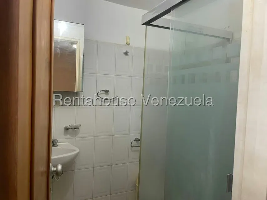 Apartamento (1 Nivel) en Venta en Terrazas de Guaicoco, Distrito Metropolitano - 19