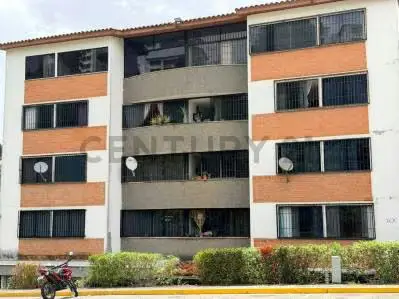 ¡Oportunidad en Los Teques! Apartamento de 75m² de 3H/2B/1PE
