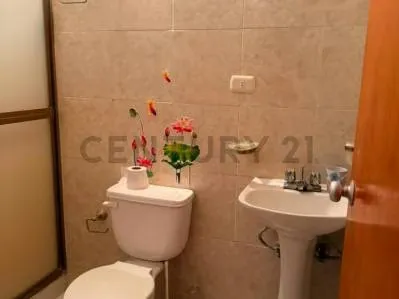 ¡Oportunidad en Los Teques! Apartamento de 75m² de 3H/2B/1PE - 10