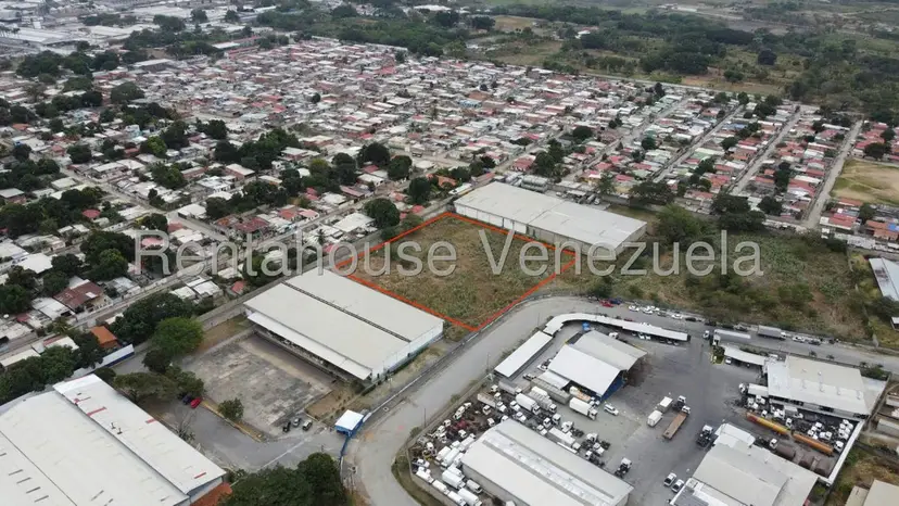 Terreno (Comercial) en Venta en Corinsa, Aragua