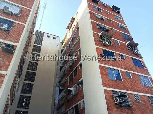 Apartamento (1 Nivel) en Venta en Centro, Carabobo - 34