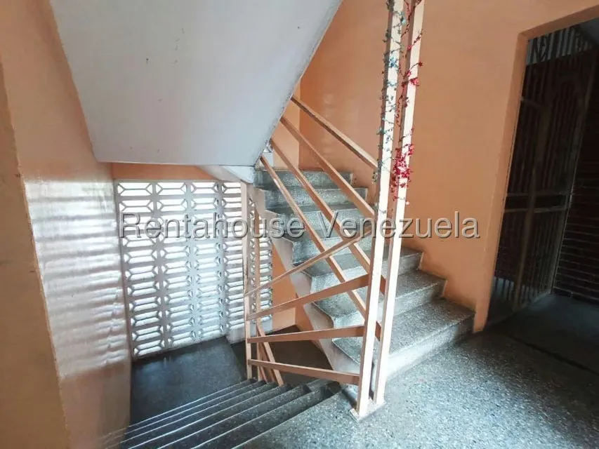 Apartamento (1 Nivel) en Venta en Centro, Carabobo - 5