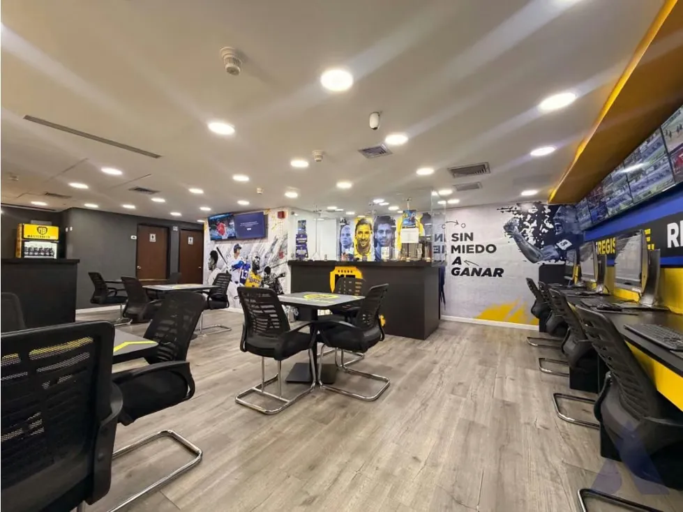 Vendo local comercial 160m2 Las Mercedes 0335 - 7