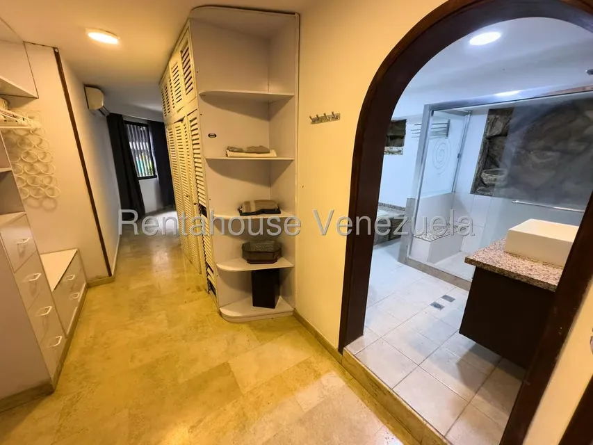 Apartamento (1 Nivel) en Venta en Los Samanes, Distrito Metropolitano - 18