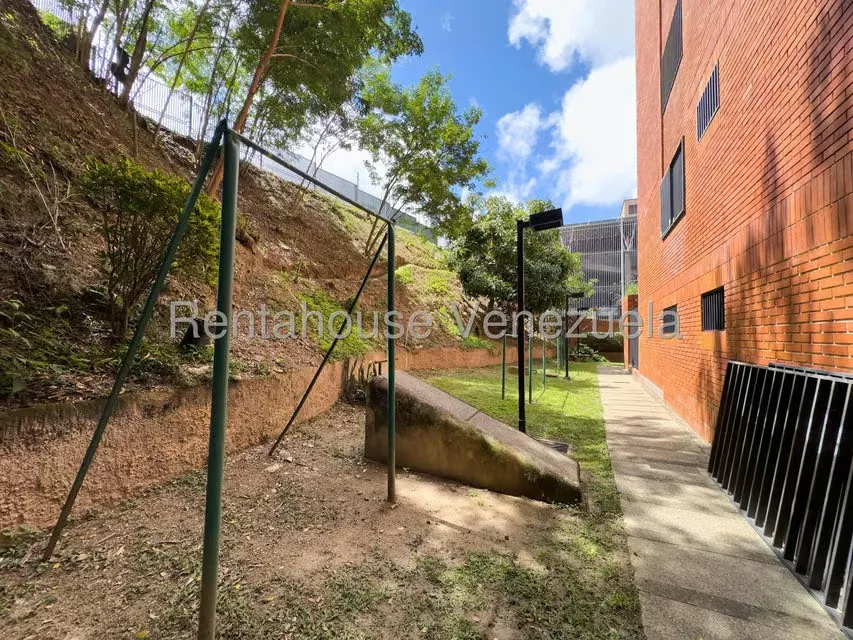 Apartamento (1 Nivel) en Venta en Los Samanes, Distrito Metropolitano - 38