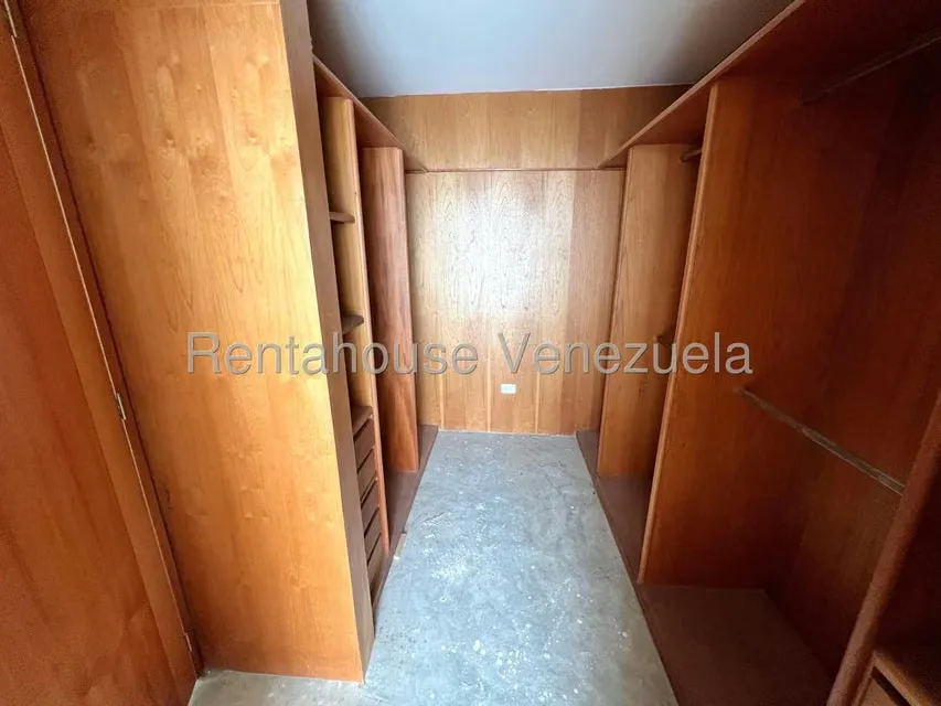Apartamento (Duplex) en Venta en Mirador de Los Campitos I, Distrito Metropolitano - 12