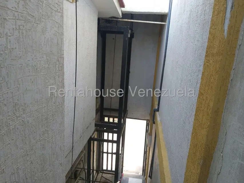 Local Comercial en Alquiler en Puerta Maraven, Falcon - 24