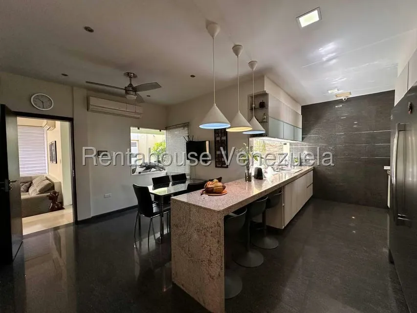 Casa (Duplex) en Venta en San Jacinto, Aragua - 15
