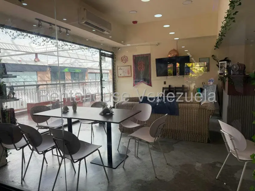 Local Comercial en Venta en Prados del Este, Distrito Metropolitano - 12