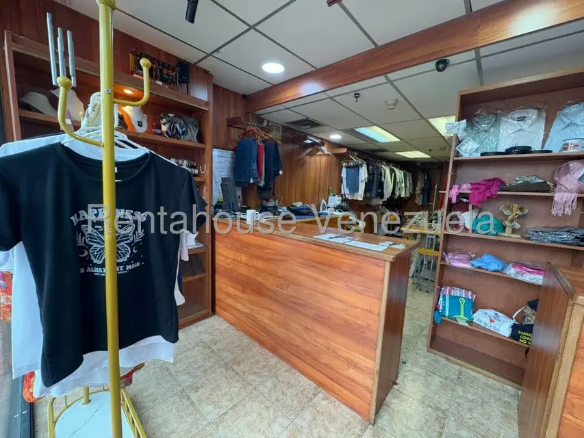 Local Comercial en Venta en Prados del Este, Distrito Metropolitano - 17