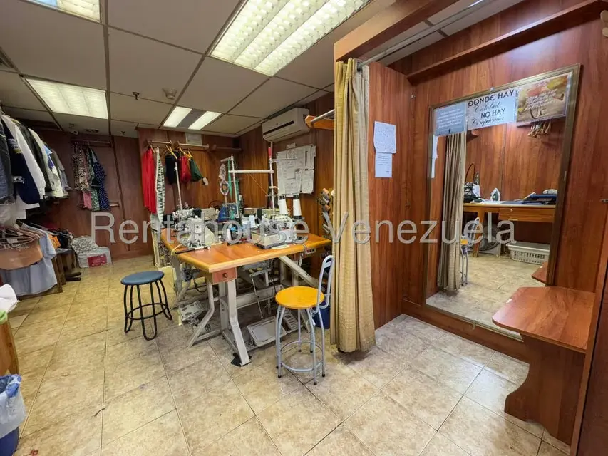 Local Comercial en Venta en Prados del Este, Distrito Metropolitano - 19