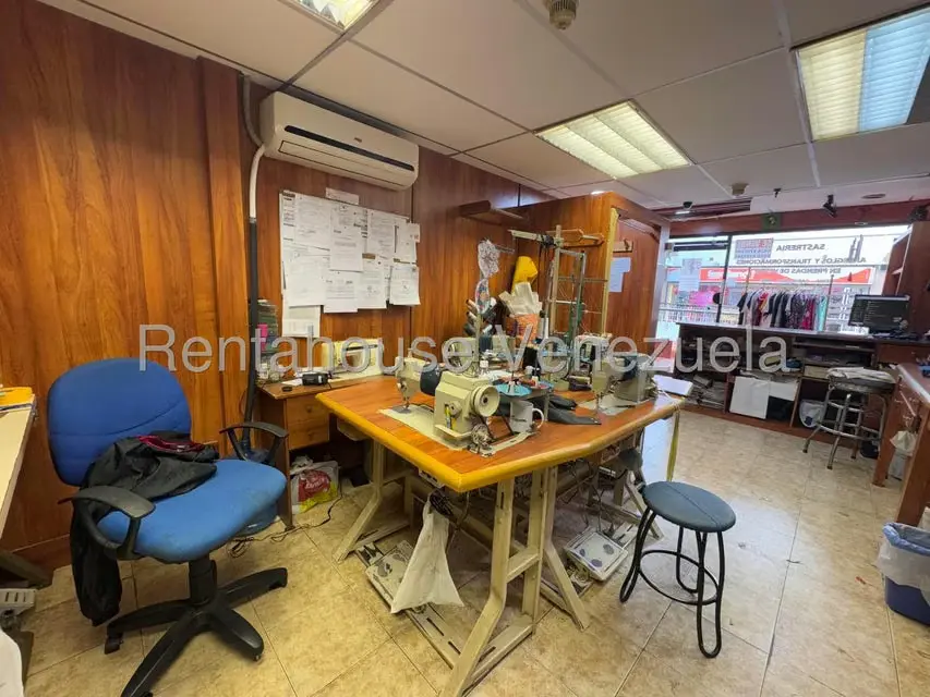 Local Comercial en Venta en Prados del Este, Distrito Metropolitano - 21