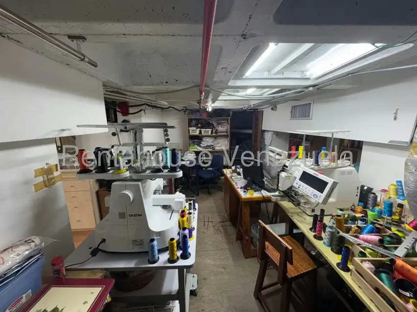 Local Comercial en Venta en Prados del Este, Distrito Metropolitano - 34