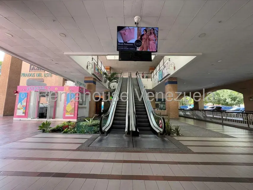 Local Comercial en Venta en Prados del Este, Distrito Metropolitano - 42