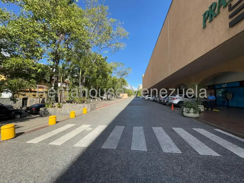 Local Comercial en Venta en Prados del Este, Distrito Metropolitano - 47