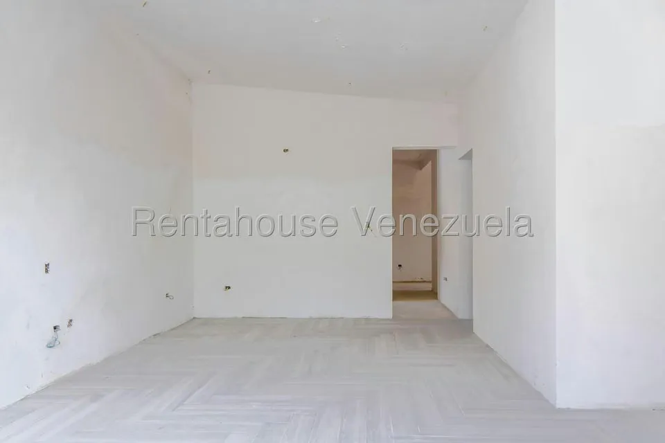 Casa (Multipes Niveles) en Venta en Prados del Este, Distrito Metropolitano - 21