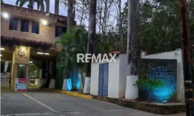 Venta de Apartamento en Residencias Santa Teresita