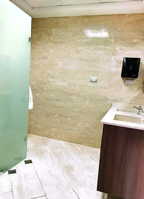 Local Comercial en Venta en El Rosal, Distrito Metropolitano - 12