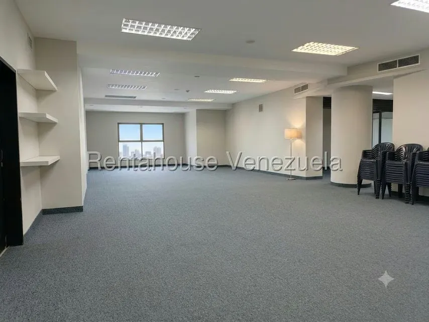 Local Comercial en Alquiler en Las Minas, Miranda - 9