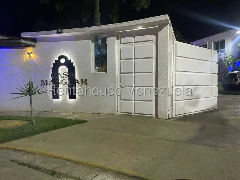 Casa (Multipes Niveles) en Venta en Puerto Encantado, Miranda