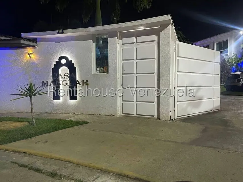 Casa (Multipes Niveles) en Venta en Puerto Encantado, Miranda