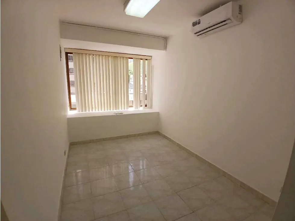 ALQUILO OFICINA 71M2 CENTRO ALOA - 6