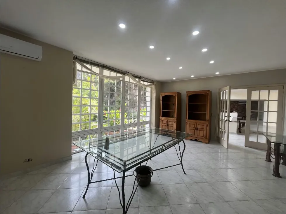 Casa en venta Colinas de Bello Monte vista al Ávila, calle privada - 16