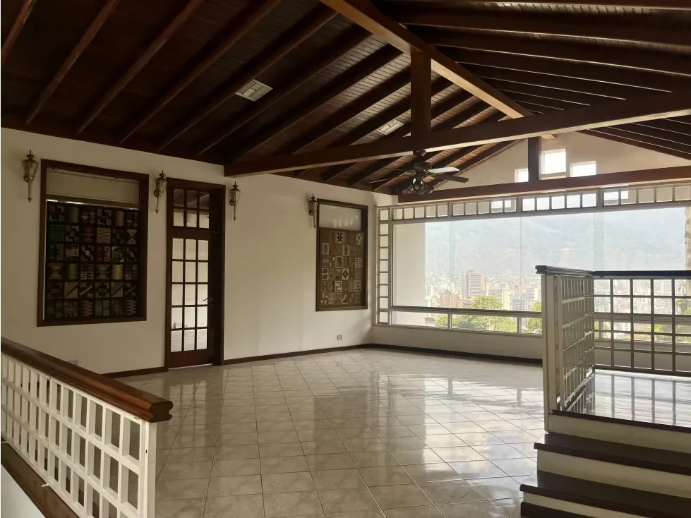 Casa en venta Colinas de Bello Monte vista al Ávila, calle privada - 28