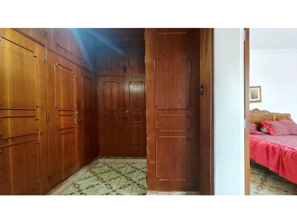 Vendo casa 601m2 Las Palmas 1092 - 32