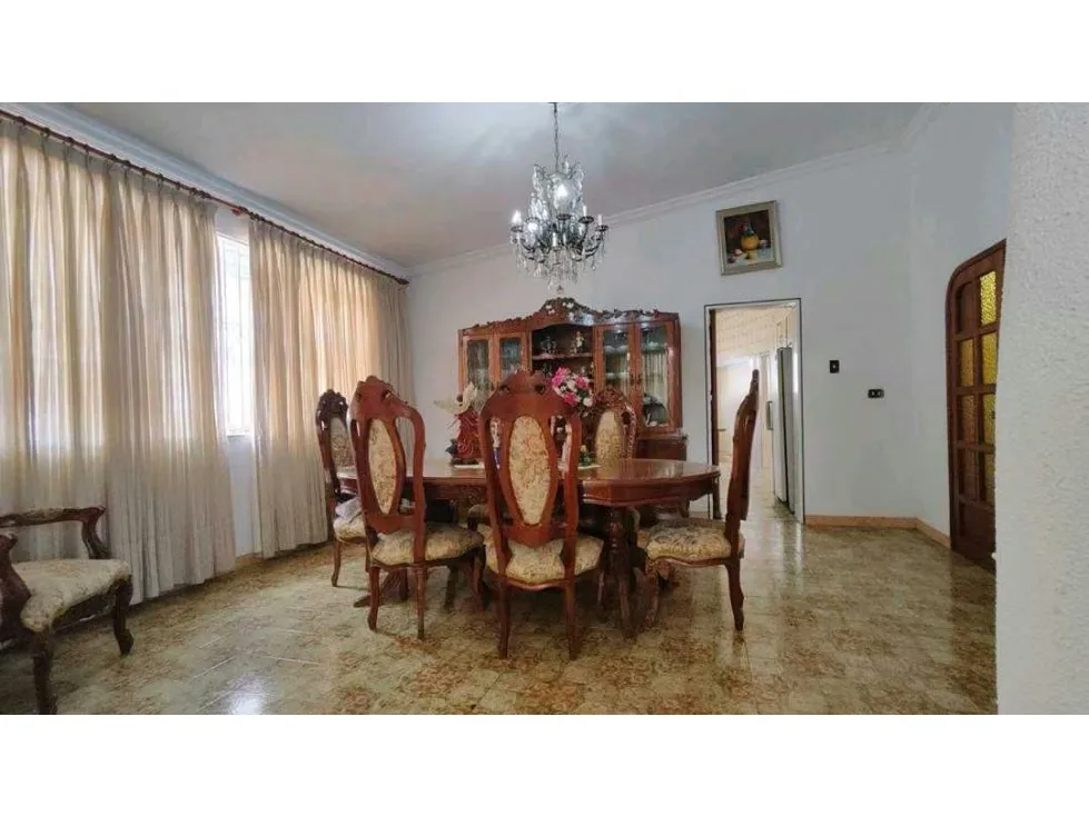 Vendo casa 601m2 Las Palmas 1092 - 65