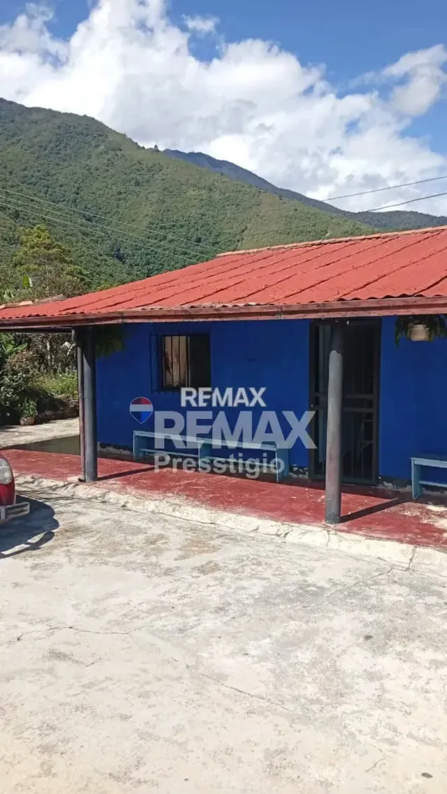 En Venta Terreno en La Mucuy Baja.