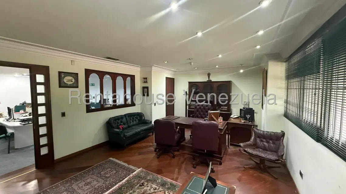 Oficina en Venta en Altamira, Distrito Metropolitano - 11