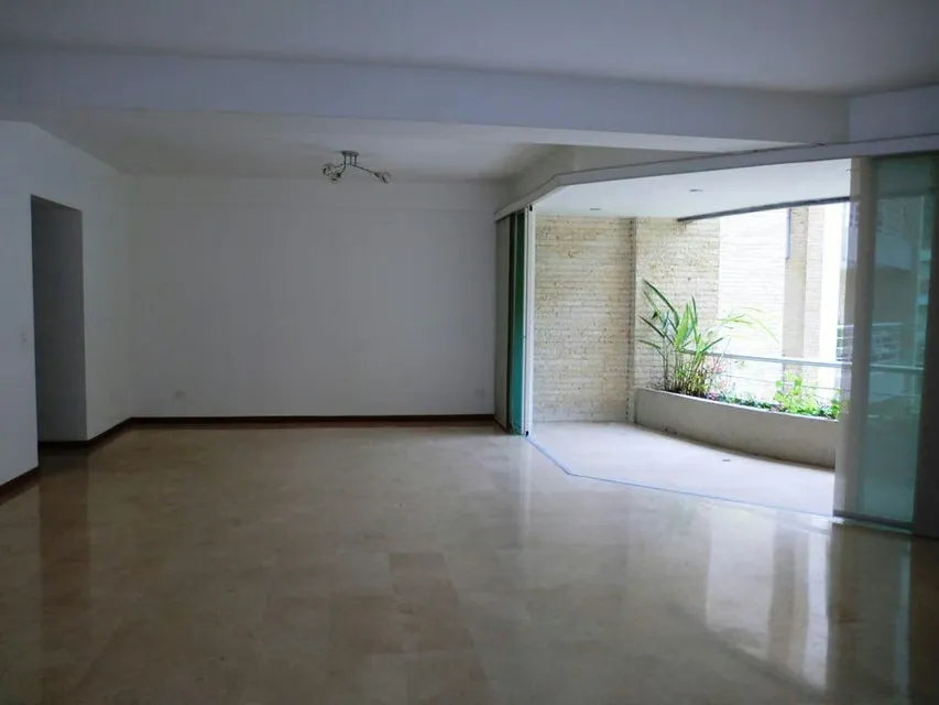 Apartamento (1 Nivel) en Alquiler en La Castellana, Distrito Metropolitano - 20