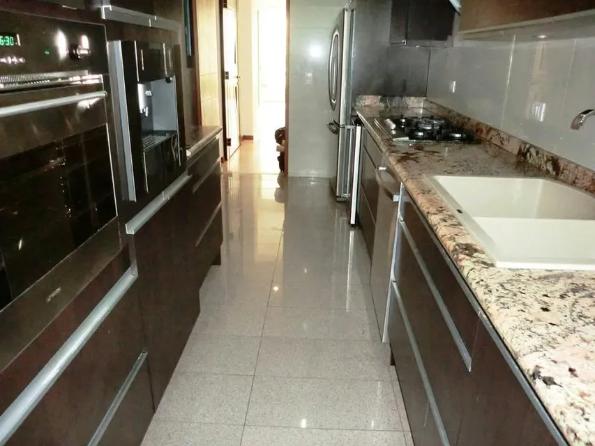 Apartamento (1 Nivel) en Alquiler en La Castellana, Distrito Metropolitano - 30
