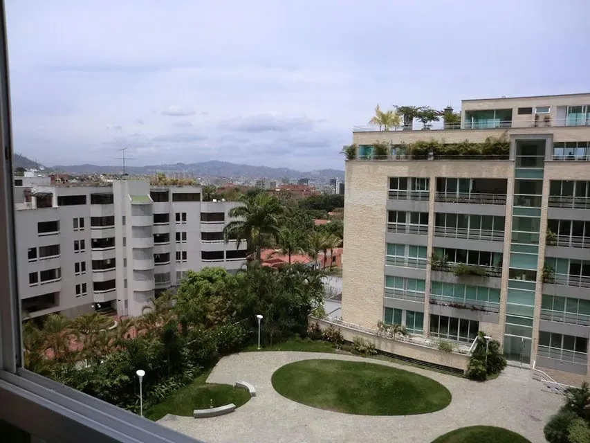 Apartamento (1 Nivel) en Alquiler en La Castellana, Distrito Metropolitano - 36