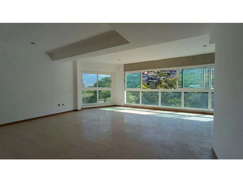 Vendo Ph duplex 204m2 Lomas de Las Mercedes 4155 - 4