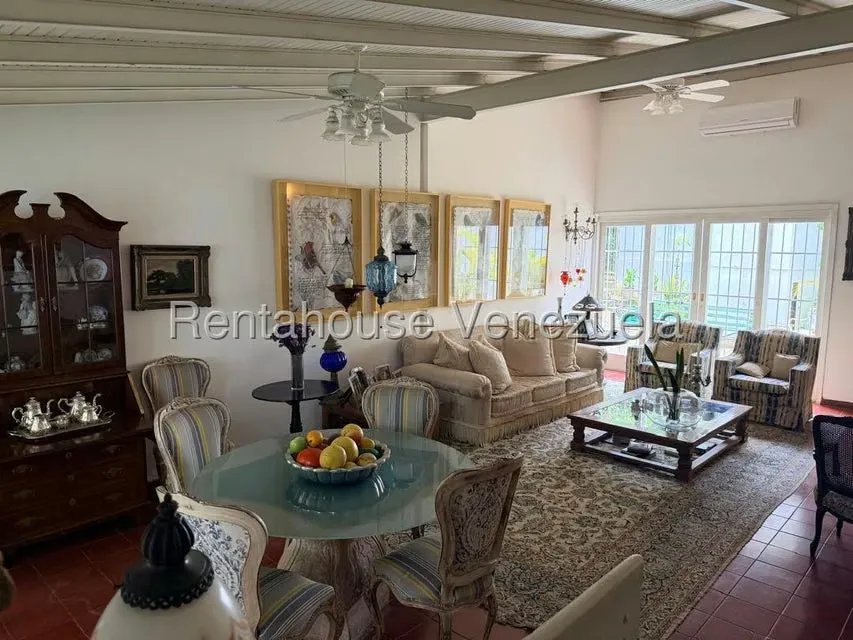 Casa (1 Nivel) en Alquiler en El Hatillo, Distrito Metropolitano - 12