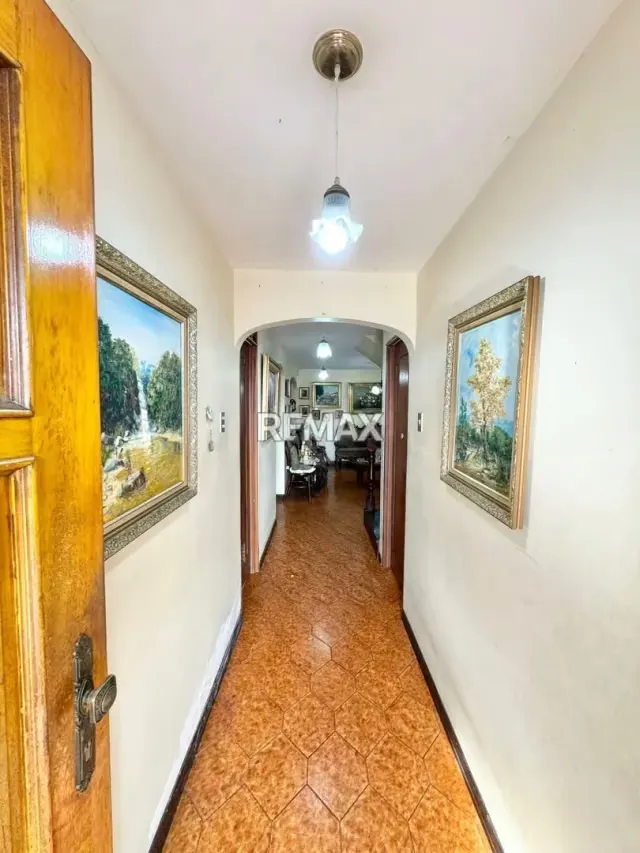 En Venta Casa esquinera en Las Yayas, los Naranjos, a una cuadra de la Cruz Roja - 4